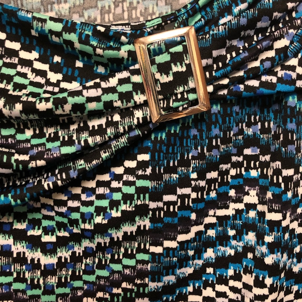 Dressbarn Blouse Size Large - Picture 3 of 8